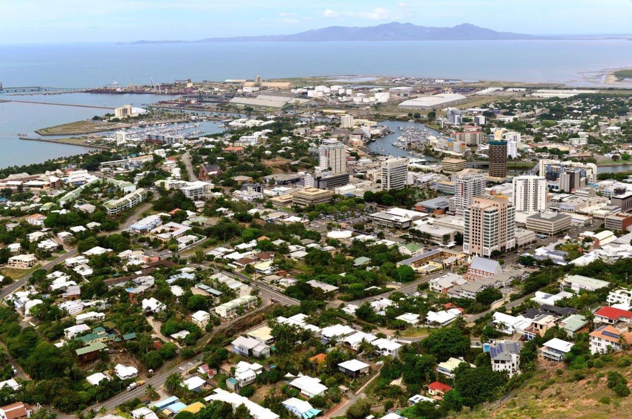 Summit Motel Townsville Exteriér fotografie