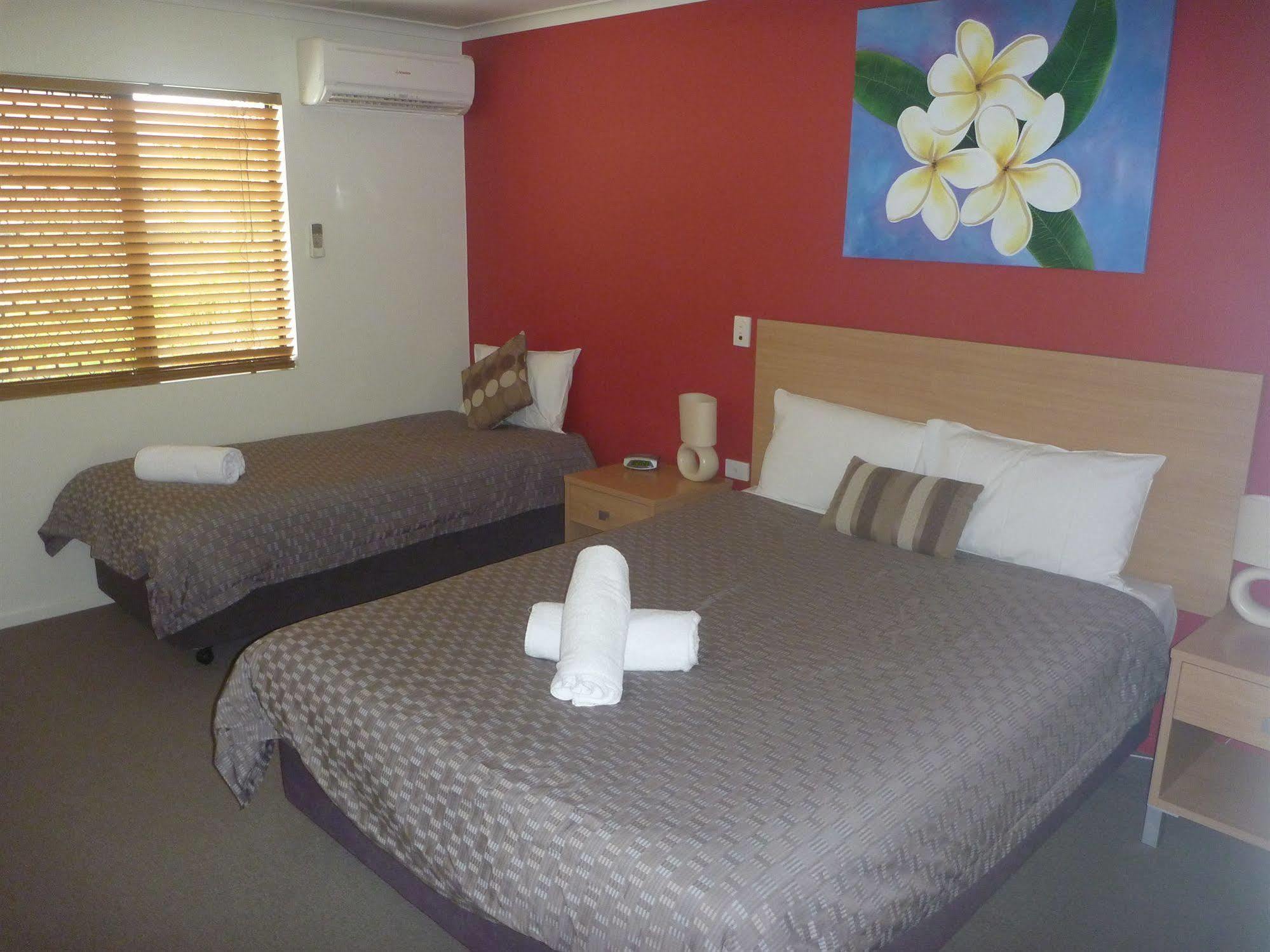 Summit Motel Townsville Exteriér fotografie